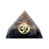 Orgonite chakra pyramide Tourmaline noire avec Om